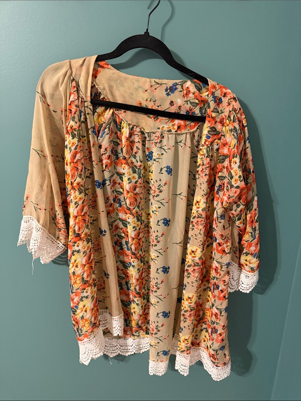 Floral Lace-Trim Kimono - Cream/Peach
